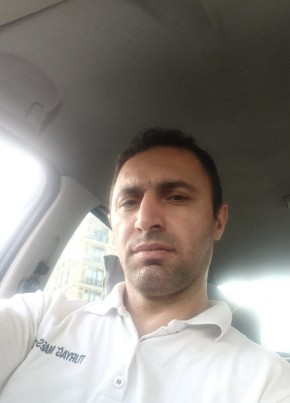 Yanlız Kalbim, 34, Türkiye Cumhuriyeti, İstanbul