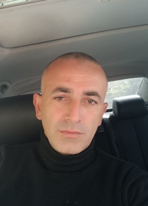 Isaev, 42, Azerbaijan, Baku