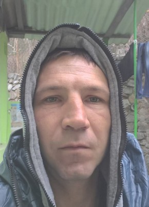 Денис, 36, Россия, Береговое