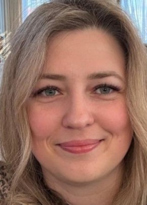 Анна из Новосибирска 37 лет