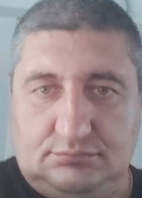 Никодим, 43, Россия, Строитель