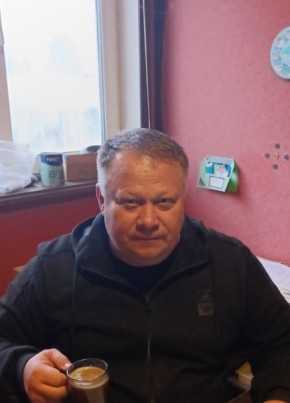Дмитрий из Шахуньи 47 лет