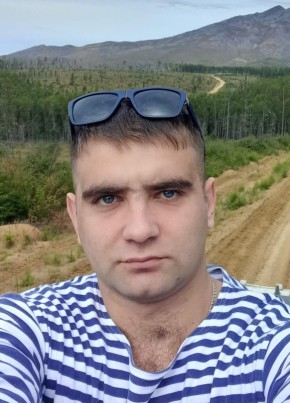 Евгений, 30, Россия, Амурск