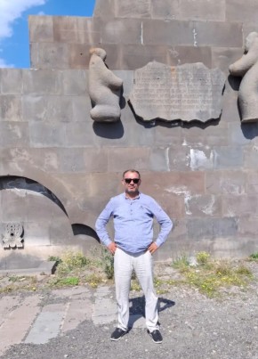 Artur, 47, Armenia, Yerevan