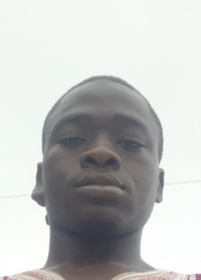 MOUSTAPHA, 21, Ivory Coast, Abidjan