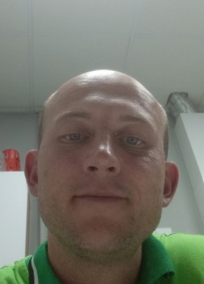 Геннадий из Новосибирска 34 года