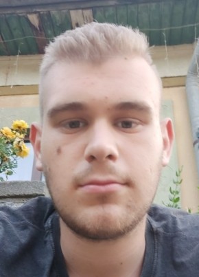 Razvan, 21, Romania, Cluj-Napoca