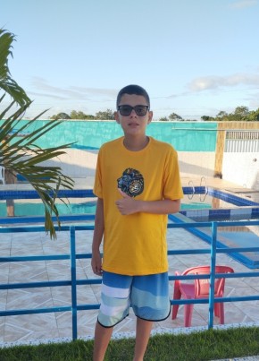Gabriel из Belém (Paraíba) 22 года