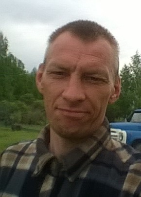 дэн, 42, Россия, Калачинск