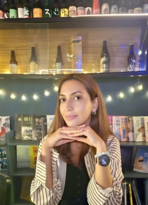 Ирина из Барнаула 36 лет