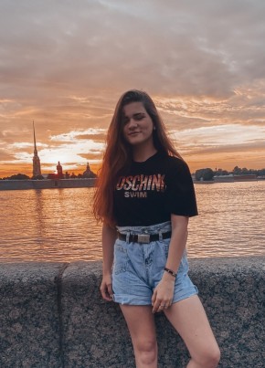 Марина, 23, Россия, Москва