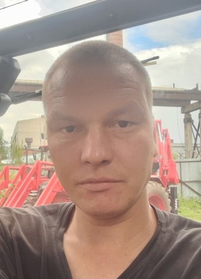 дмитрий из Череповеца 37 лет