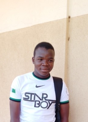Saws, 23, Burkina Faso, Bobo-Dioulasso