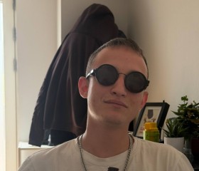 Denys, 22, Holstebro