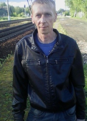 Виктор, 44, Россия, Красные Баки