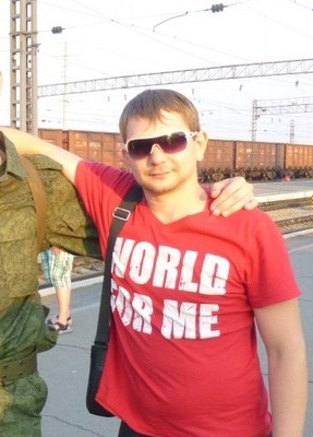 Артем, 34, Россия, Саянск