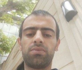 İsmayıl, 27, Baku