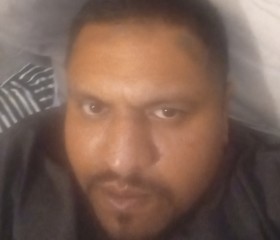 Fezzedwa, 18, Hayward