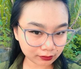 Aisling Gallaghe, 38, Denpasar