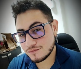Ezra Graco, 24, Playa del Carmen