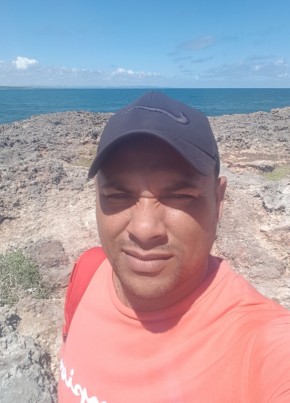 Armando Gamez Ag, 37, República de Cuba, Arroyo Naranjo
