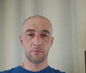 Oleg, 38, Gomel