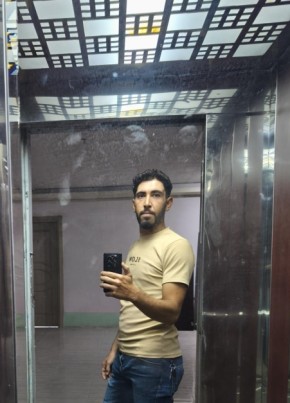 Sy из Gallarate 26 лет