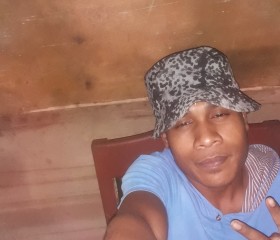 Alfian, 18, Yogyakarta