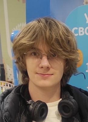 Андрей из Ставрополи 19 лет