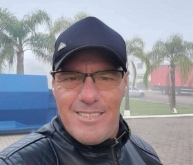 Mauro Ribeiro, 54, Cachoeirinha