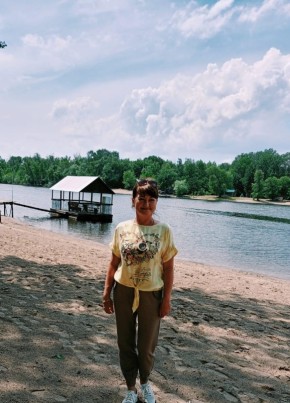 Оксана из Саратова 52 года