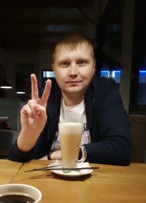 Денис, 41, Россия, Ижевск