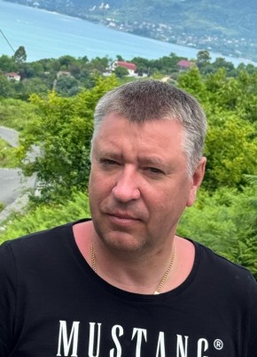 Николай из Тюмени 45 лет
