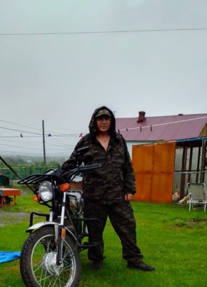 Олег, 51, Россия, Елизово