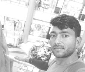 Gajendra kushwah, 19, Narwar
