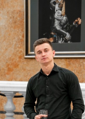 Максим из Warszawa 26 лет