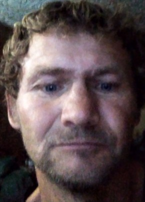 Олег из Донецка 44 года