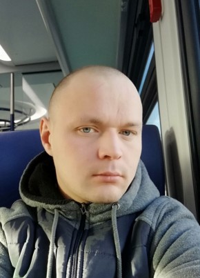 Павел, 32, Россия, Белоозёрский