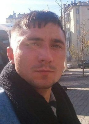 mustafa, 31, Türkiye Cumhuriyeti, Mustafakemalpaşa