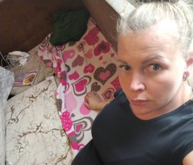 Viktoriya, 42, Saint Petersburg