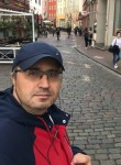 Oleg, 49, Saint Petersburg