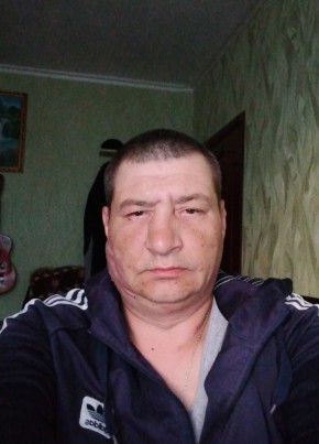 Дмитрий из Саранска 44 года