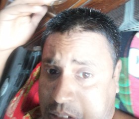 Khaled, 40, Bogra