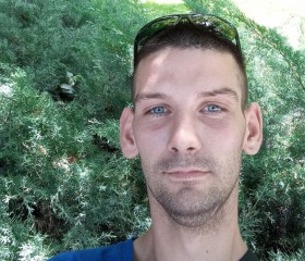 Steliqn, 23, Ohrid