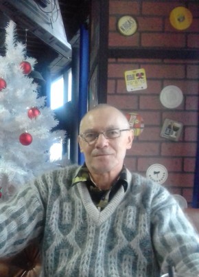 Игорь, 81, Россия, Кострома