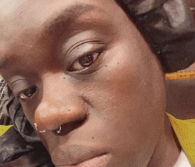 Love  baby, 18, Warren (State of Michigan)