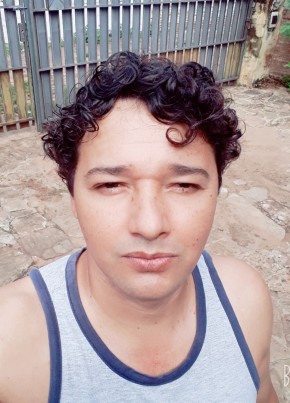 Virgilio Antonio, 48, República del Paraguay, Asunción