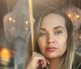 Olga, 42, Hong Kong