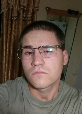 Денис из Боровое 21 год