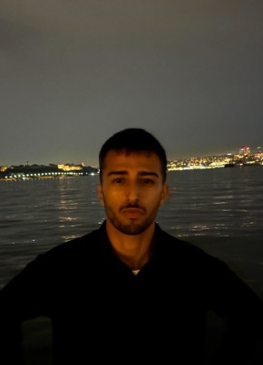 Enes, 20, Turkey, Istanbul